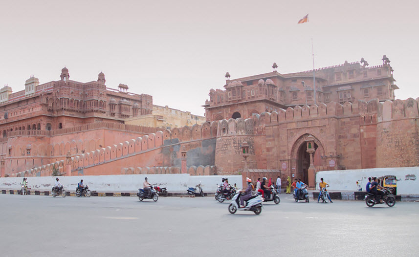 Junia Fort, India